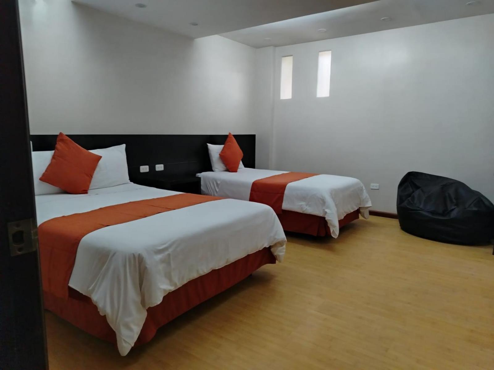 Luxor Plaza H&S Hotel San Francisco de Borja Exterior photo